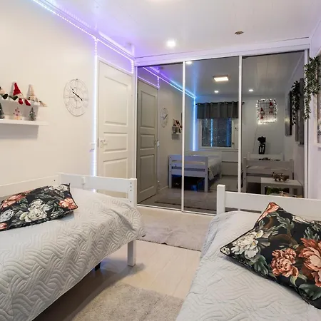 Vasko Luxurious Suites, Firefox