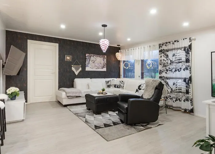 Vasko Luxurious Suites, Firefox 木屋 罗瓦涅米