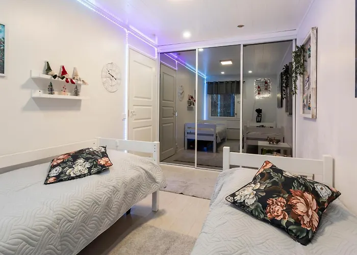 Vasko Luxurious Suites, Firefox