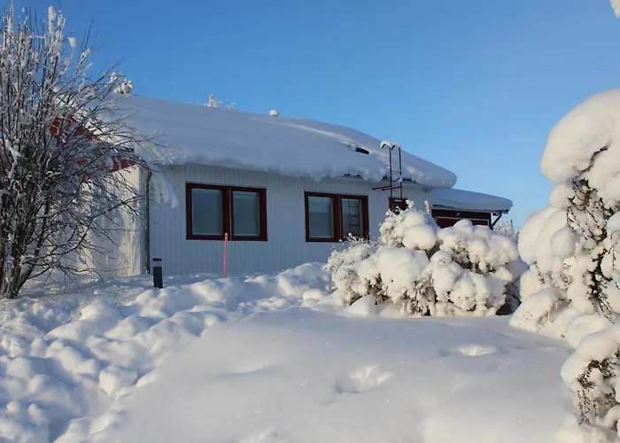 Vasko Luxurious Suites, Firefox 木屋 罗瓦涅米